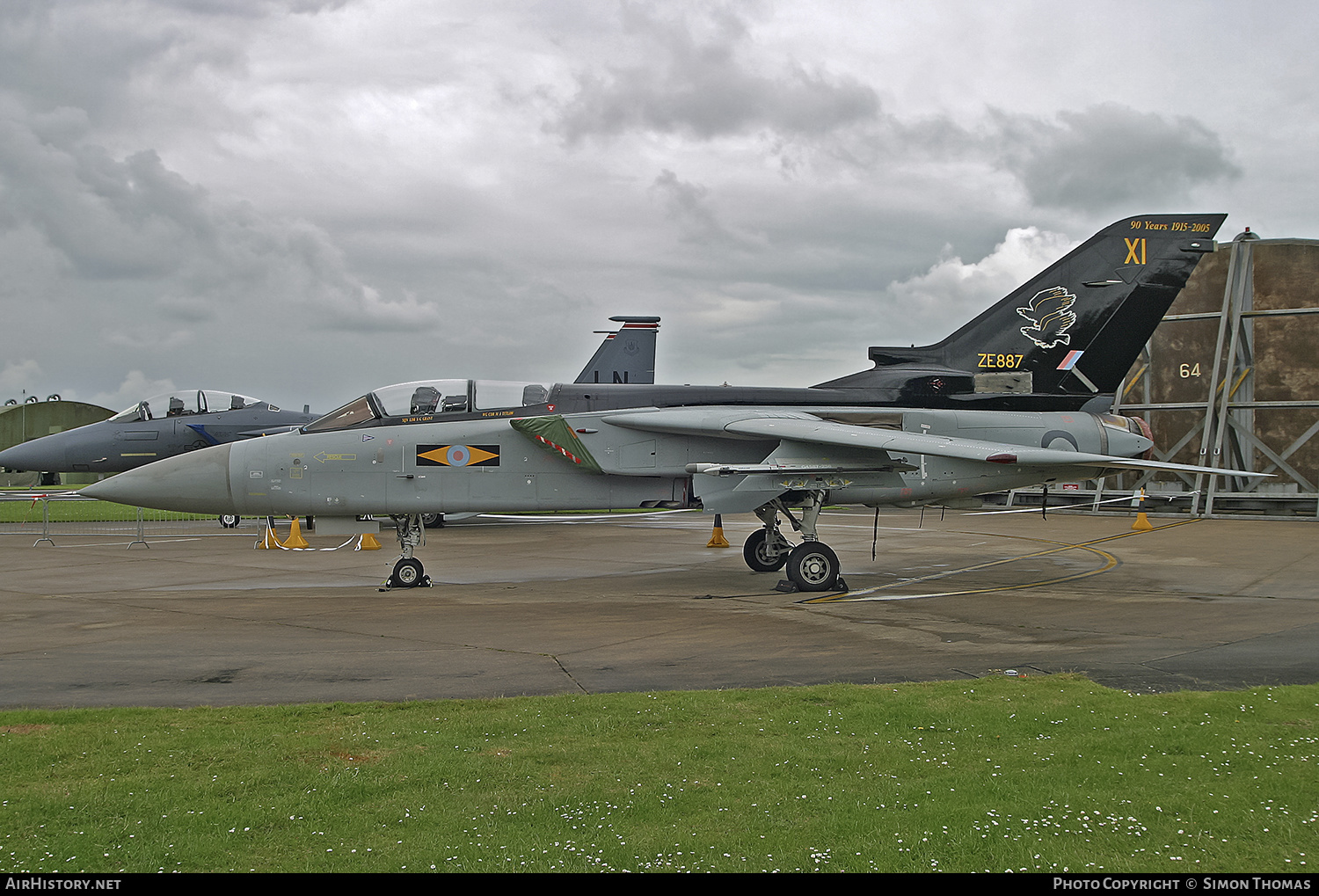 Aircraft Photo of ZE887 | Panavia Tornado F3 | UK - Air Force | AirHistory.net #584758