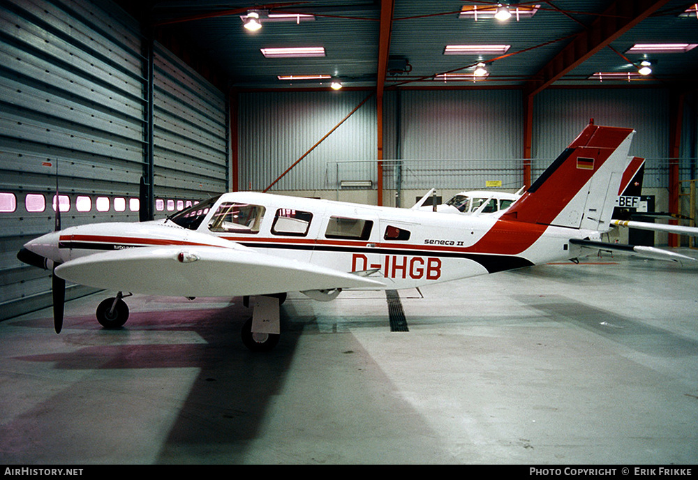 Aircraft Photo of D-IHGB | Piper PA-34-200T Seneca II | AirHistory.net #584770