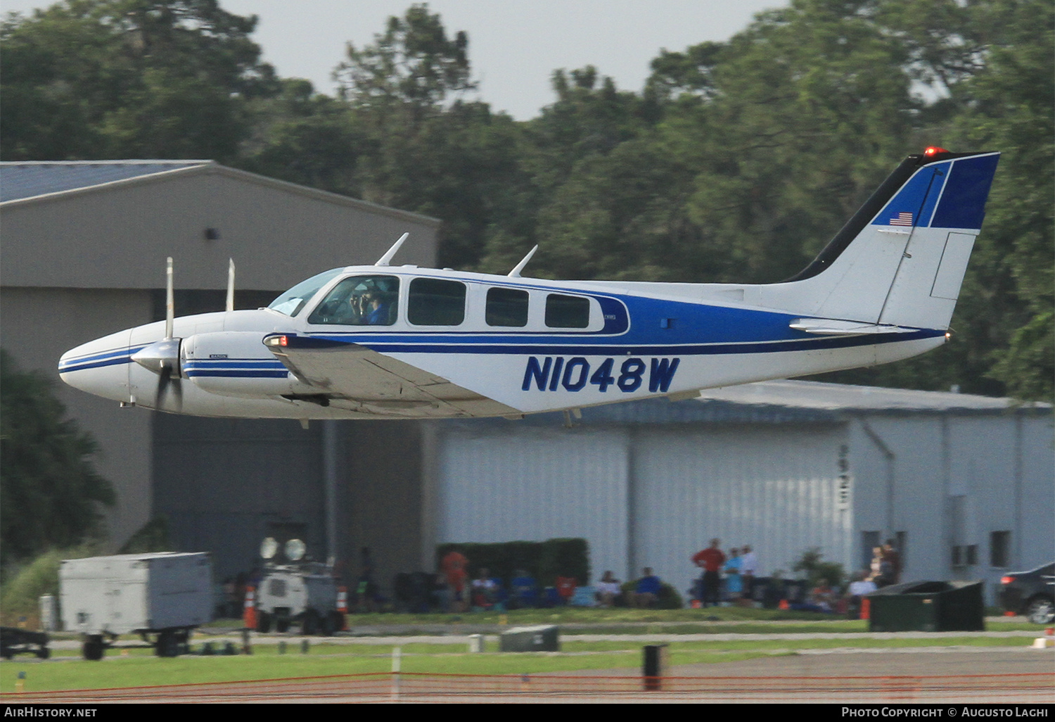 Aircraft Photo of N1048W | Beech 58 Baron | AirHistory.net #584855