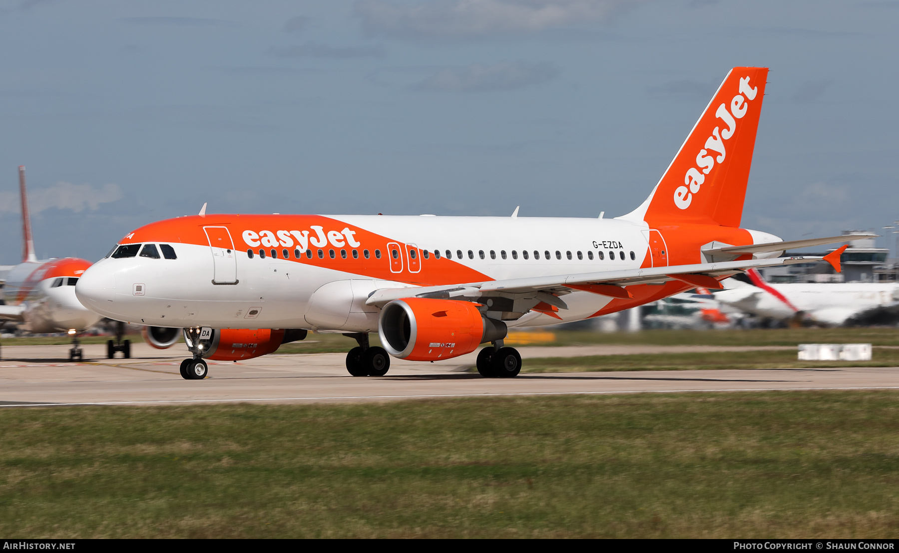 Aircraft Photo of G-EZDA | Airbus A319-111 | EasyJet | AirHistory.net #584877