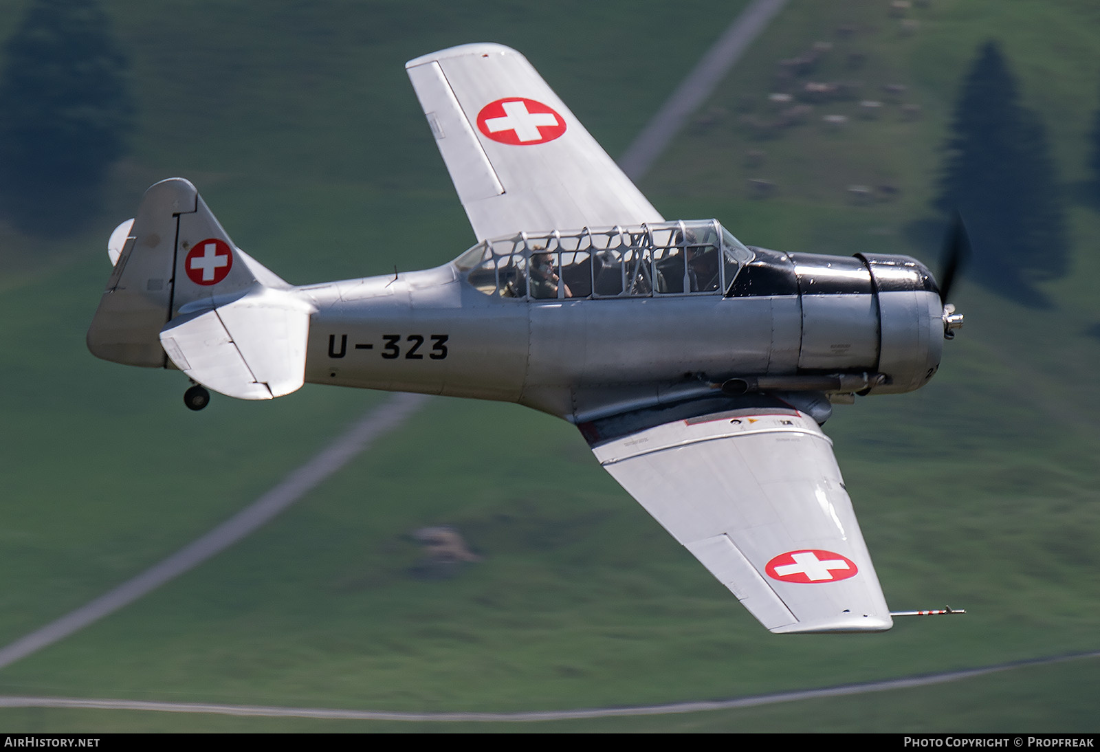 Aircraft Photo of HB-RDN / U-323 | North American AT-16 Harvard II | Switzerland - Air Force | AirHistory.net #584959