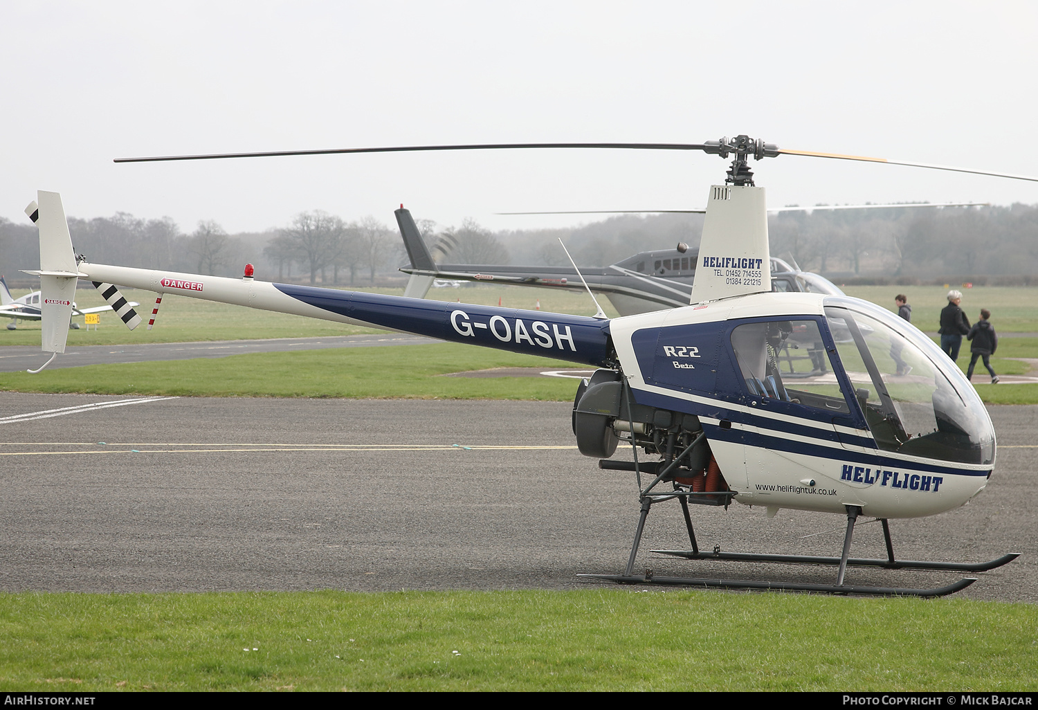 Aircraft Photo of G-OASH | Robinson R-22 Beta | Heliflight | AirHistory.net #585041