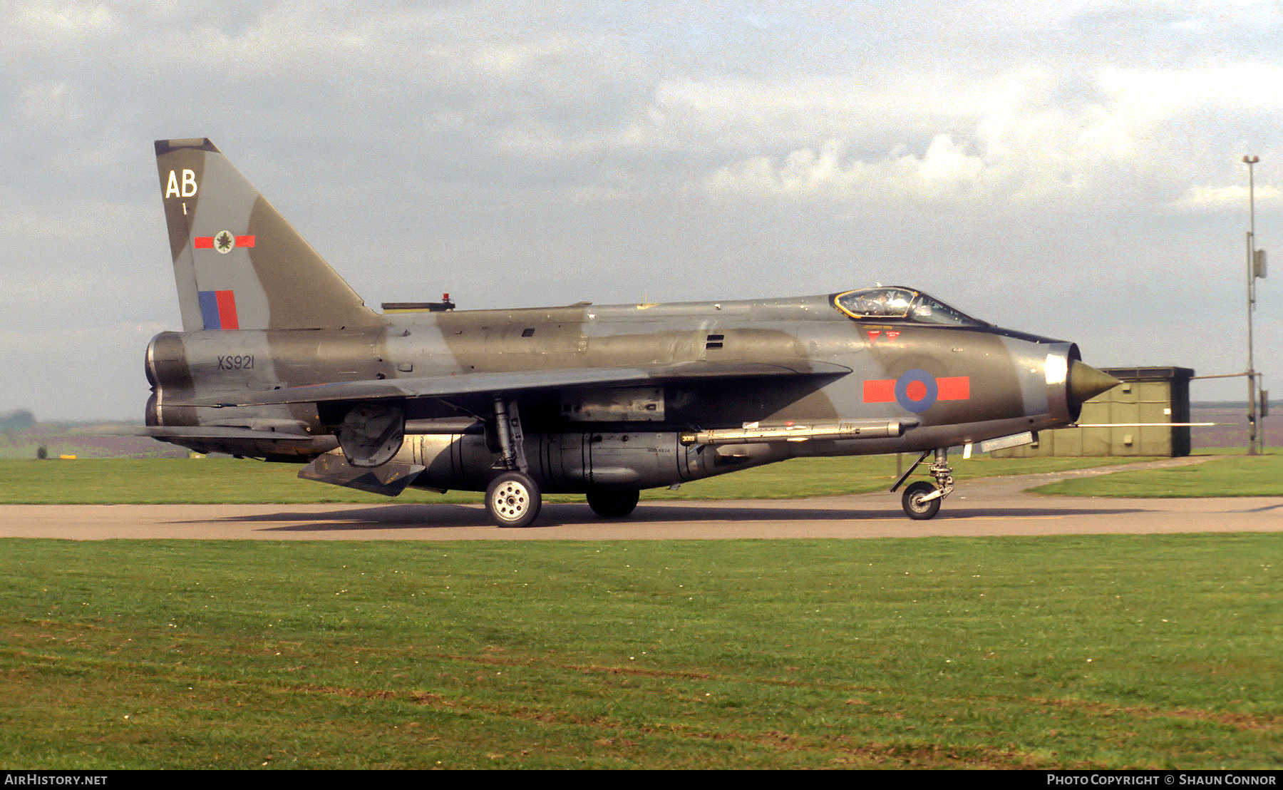 Aircraft Photo of XS921 | English Electric Lightning F6 | UK - Air Force | AirHistory.net #585146