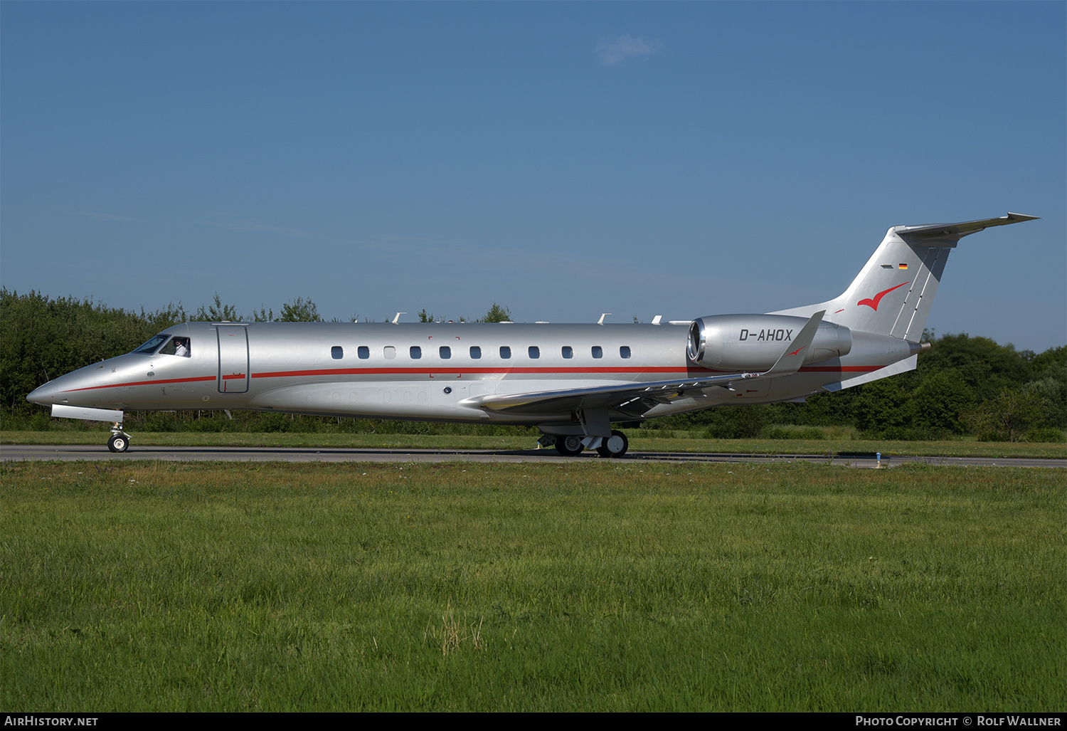 Aircraft Photo of D-AHOX | Embraer Legacy 650 (EMB-135BJ) | AirHistory.net #585205