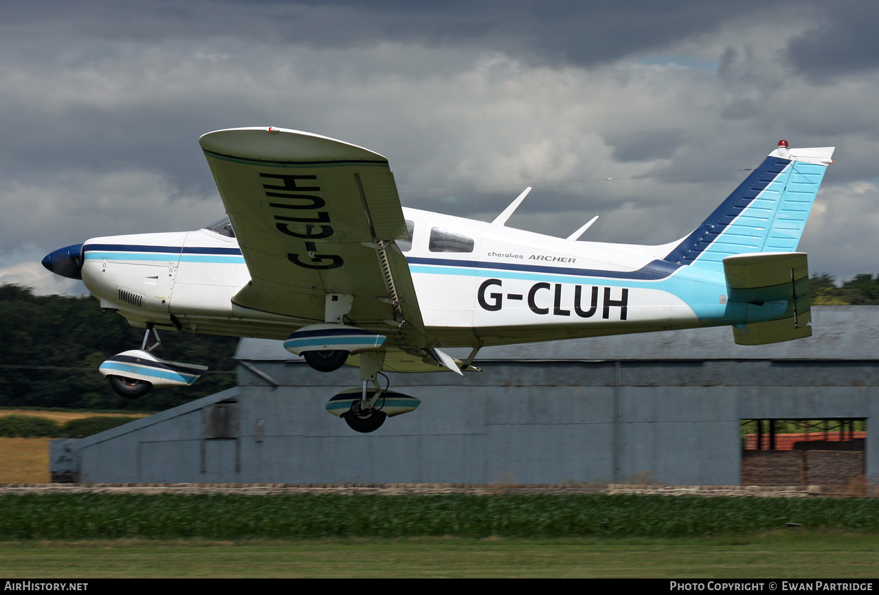 Aircraft Photo of G-CLUH | Piper PA-28-180 Cherokee Archer | AirHistory.net #585239