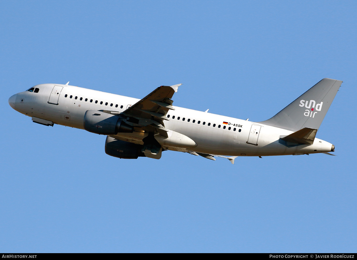 Aircraft Photo of D-ASSK | Airbus A319-111 | Sundair | AirHistory.net #585252