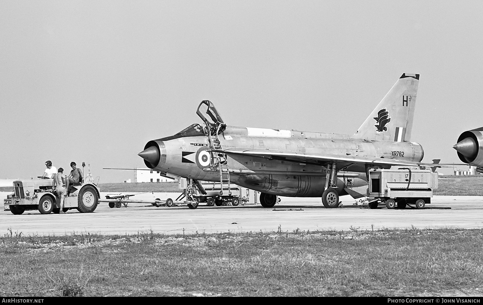 Aircraft Photo of XR762 | English Electric Lightning F6 | UK - Air Force | AirHistory.net #585288