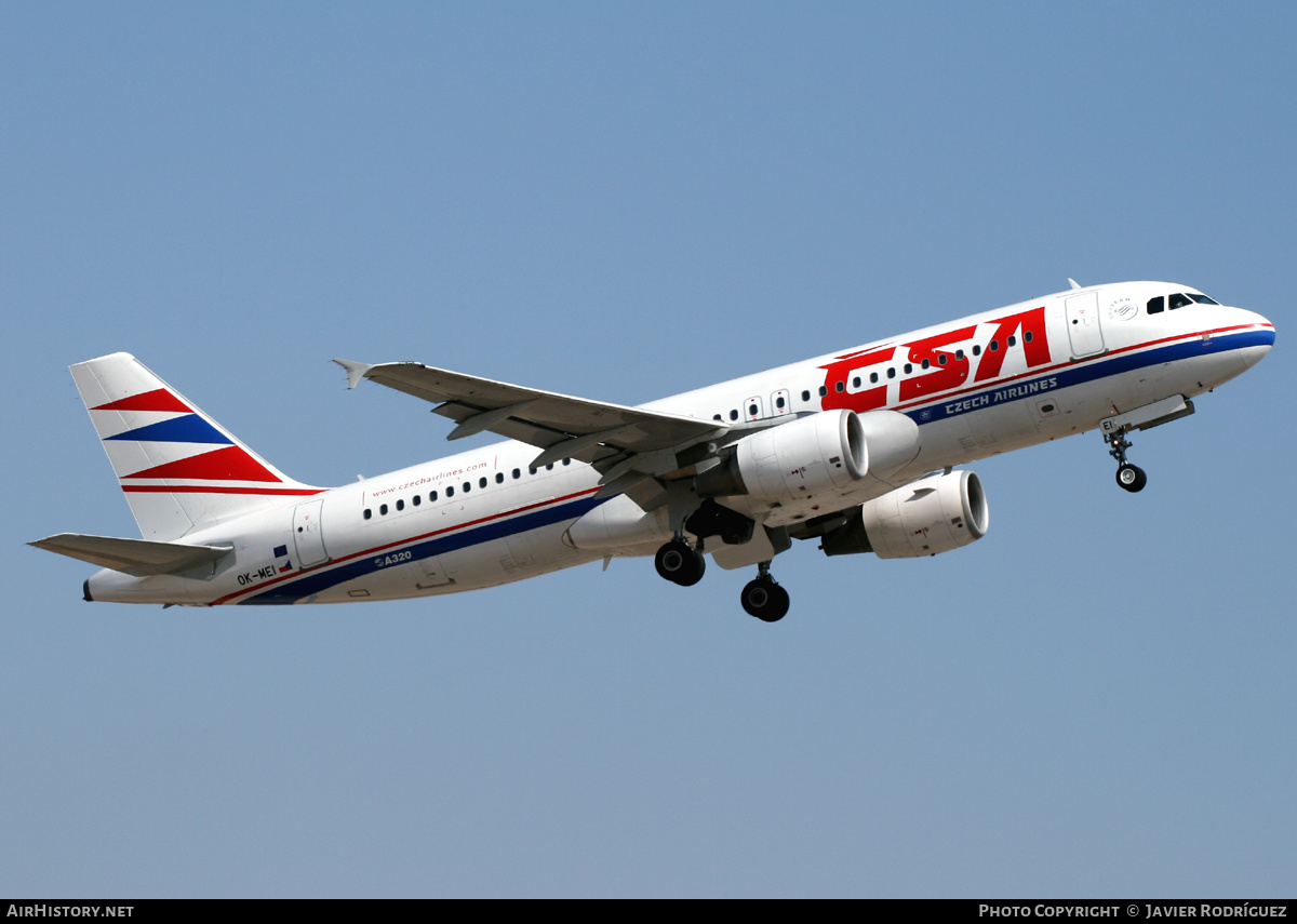Aircraft Photo of OK-MEI | Airbus A320-214 | ČSA - Czech Airlines | AirHistory.net #585321