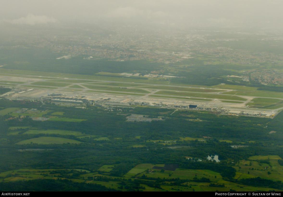 Airport photo of Milan - Malpensa (LIMC / MXP) in Italy | AirHistory.net #585330