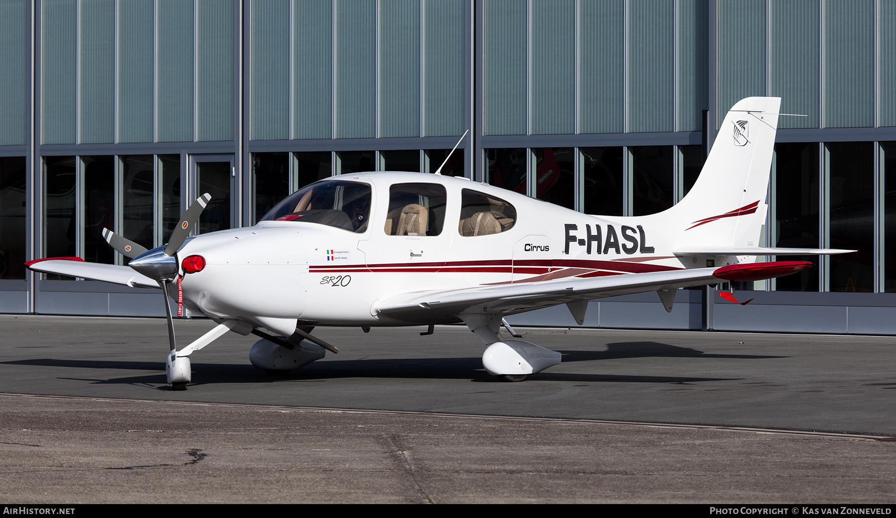 Aircraft Photo of F-HASL | Cirrus SR-20 G1 | AirHistory.net #585334