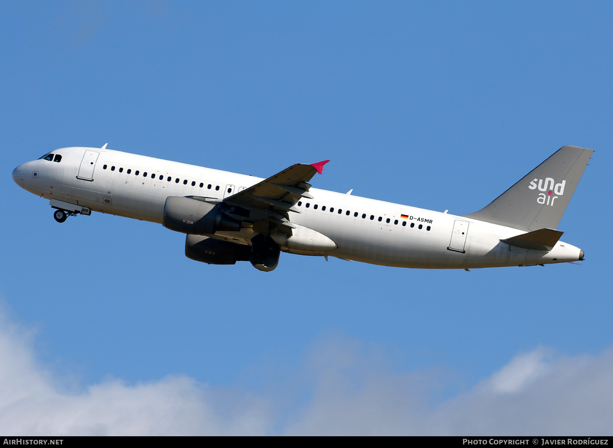 Aircraft Photo of D-ASMR | Airbus A320-214 | Sundair | AirHistory.net #585382