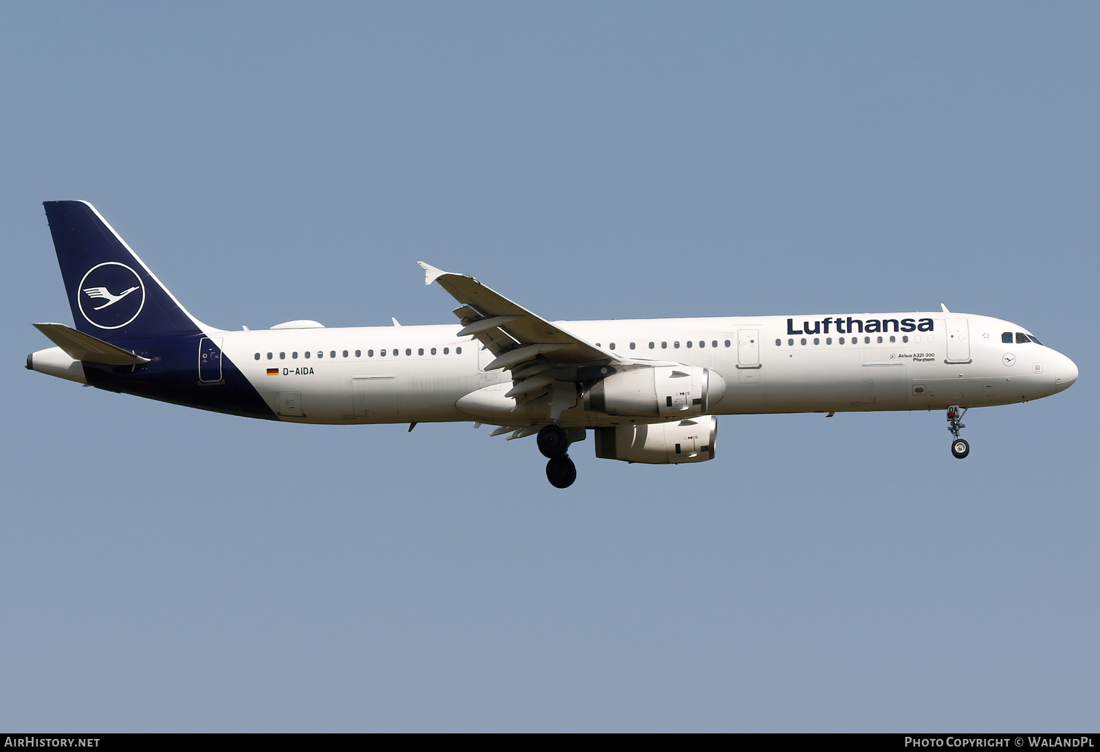 Aircraft Photo of D-AIDA | Airbus A321-231 | Lufthansa | AirHistory.net #585415
