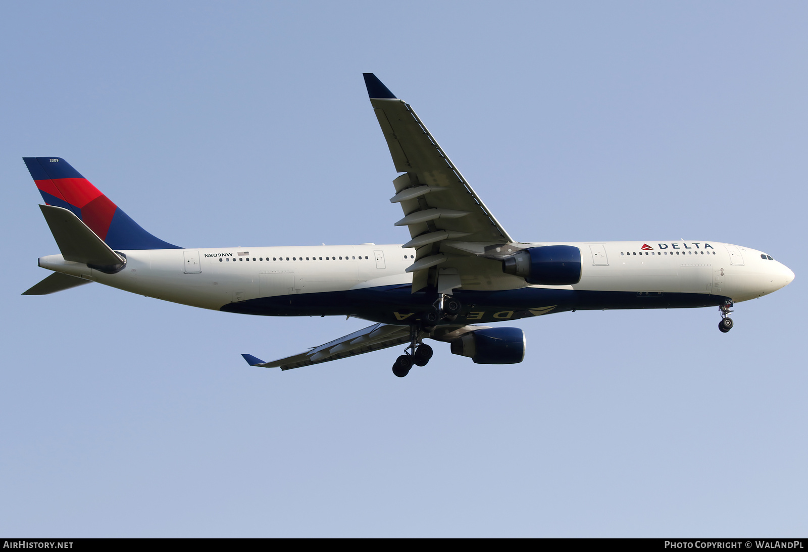 Aircraft Photo of N809NW | Airbus A330-323 | Delta Air Lines | AirHistory.net #585428