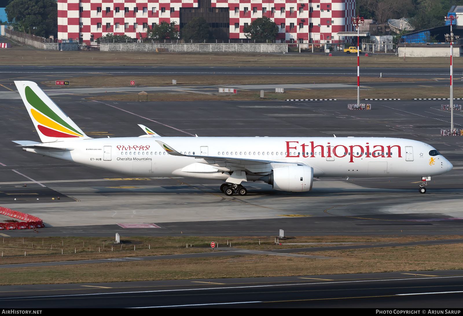 Aircraft Photo of ET-AUB | Airbus A350-941 | Ethiopian Airlines | AirHistory.net #585436