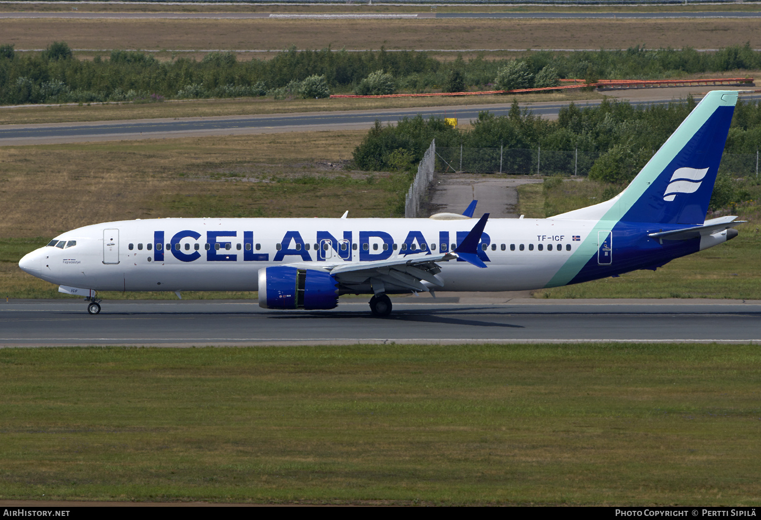 Aircraft Photo of TF-ICF | Boeing 737-8 Max 8 | Icelandair | AirHistory.net #585450
