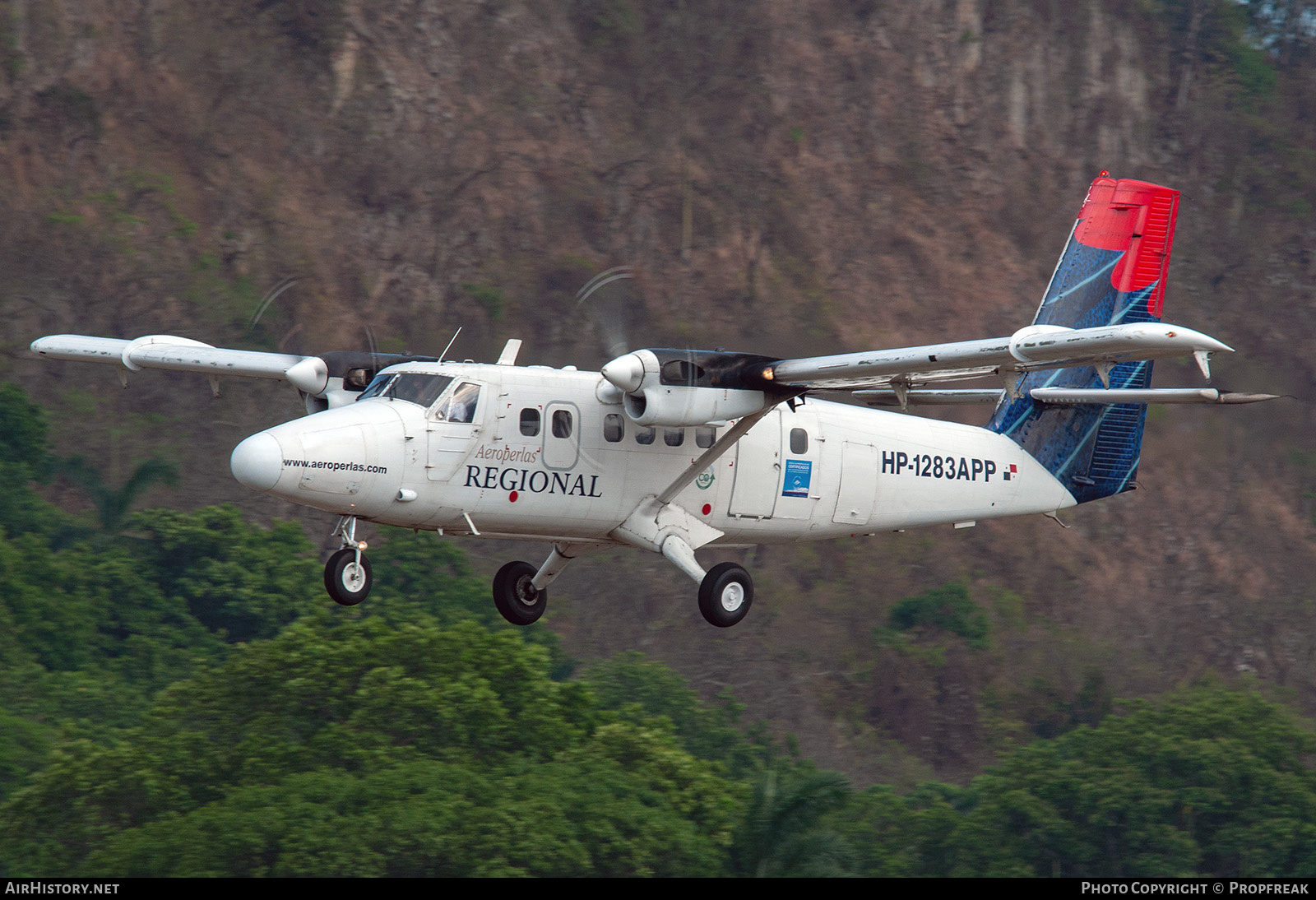 Aircraft Photo of HP-1283APP | De Havilland Canada DHC-6-300 Twin Otter | Aeroperlas - Aerolíneas Islas de Las Perlas | AirHistory.net #585556