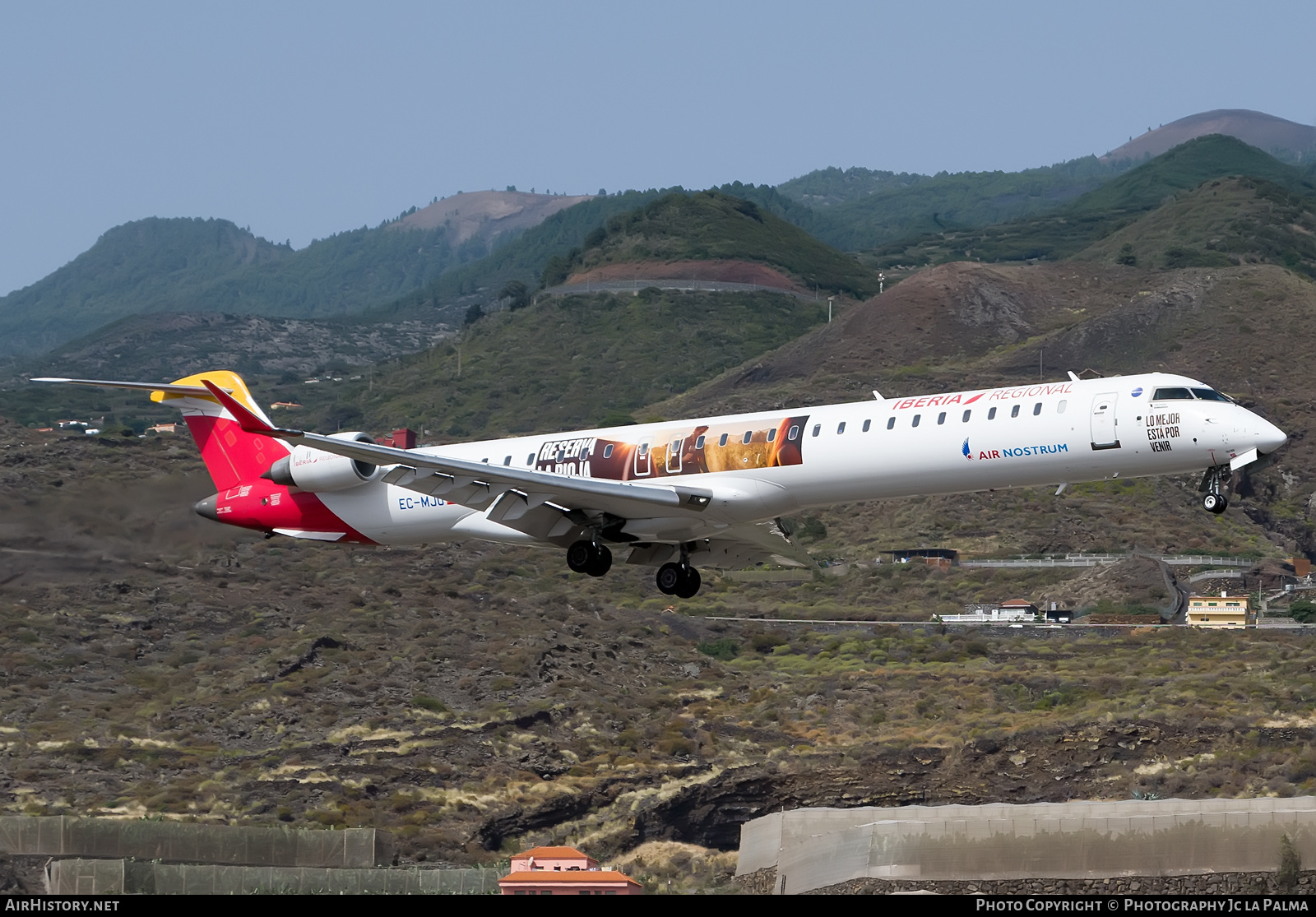 Aircraft Photo of EC-MJO | Bombardier CRJ-1000 (CL-600-2E25) | Iberia Regional | AirHistory.net #585591