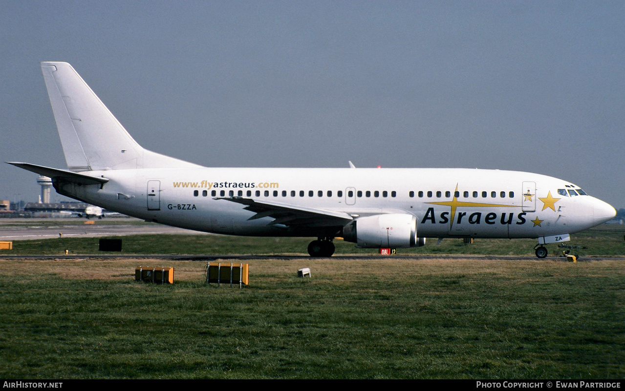Aircraft Photo of G-BZZA | Boeing 737-3L9 | Astraeus Airlines | AirHistory.net #585646