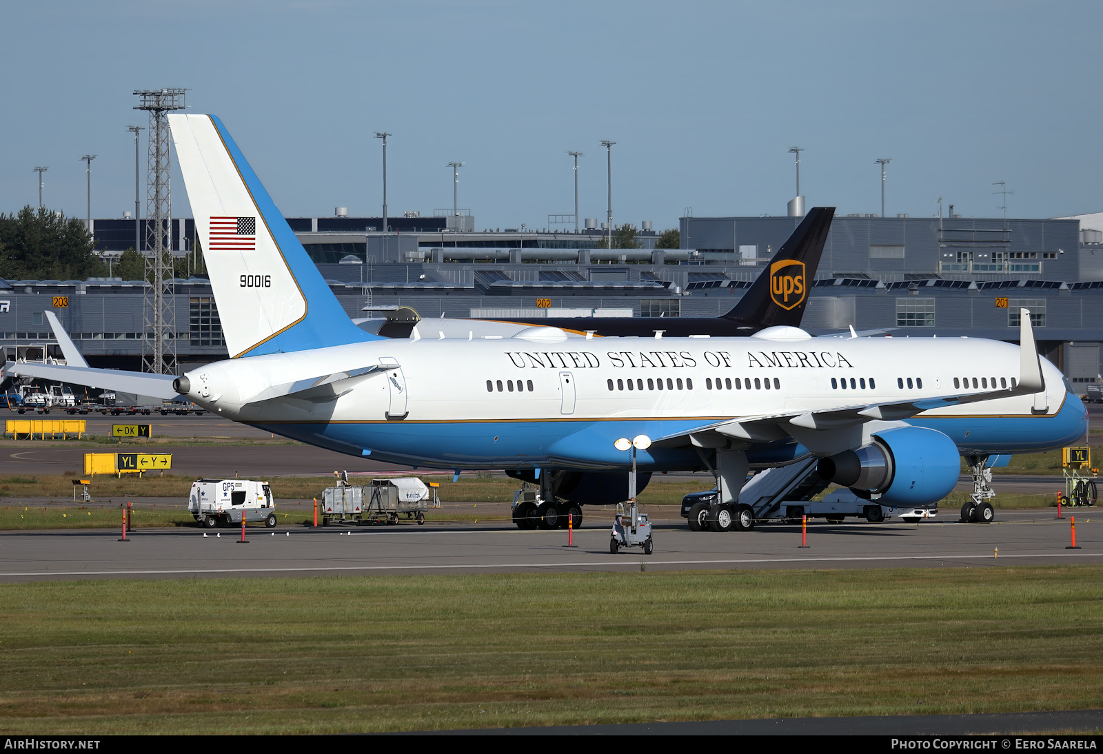 Aircraft Photo of 09-0016 / 90016 | Boeing C-32A (757-200) | USA - Air Force | AirHistory.net #585671