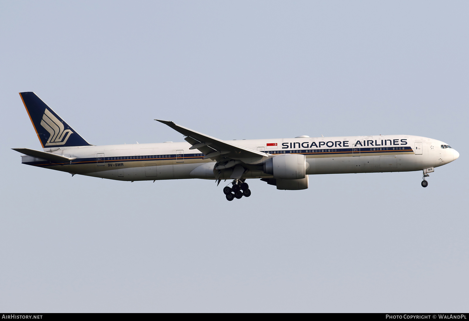 Aircraft Photo of 9V-SWR | Boeing 777-312/ER | Singapore Airlines | AirHistory.net #585675