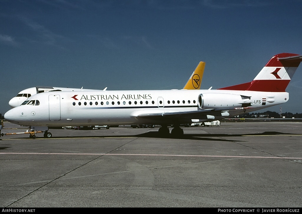 Aircraft Photo of OE-LFS | Fokker 70 (F28-0070) | Austrian Airlines | AirHistory.net #585786