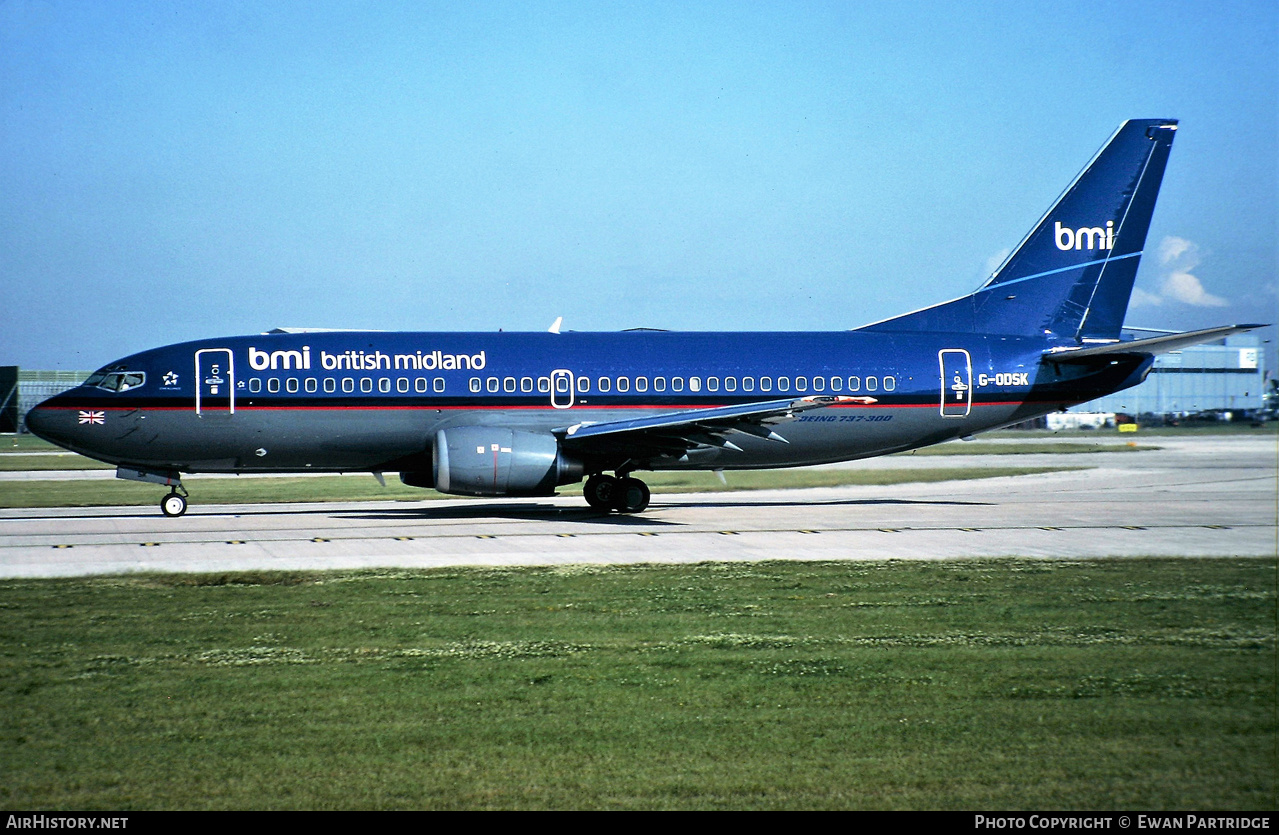 Aircraft Photo of G-ODSK | Boeing 737-37Q | BMI - British Midland International | AirHistory.net #585891