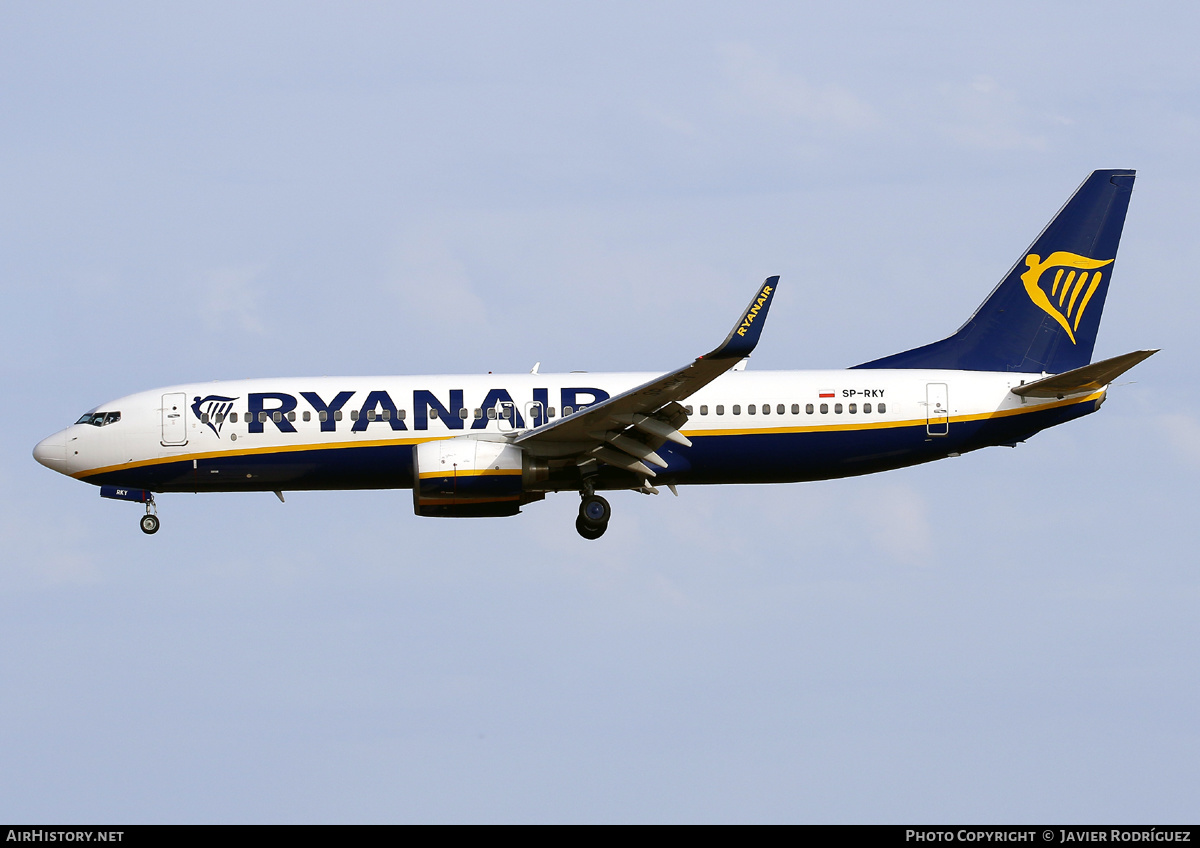 Aircraft Photo of SP-RKY | Boeing 737-8AS | Ryanair | AirHistory.net #585960