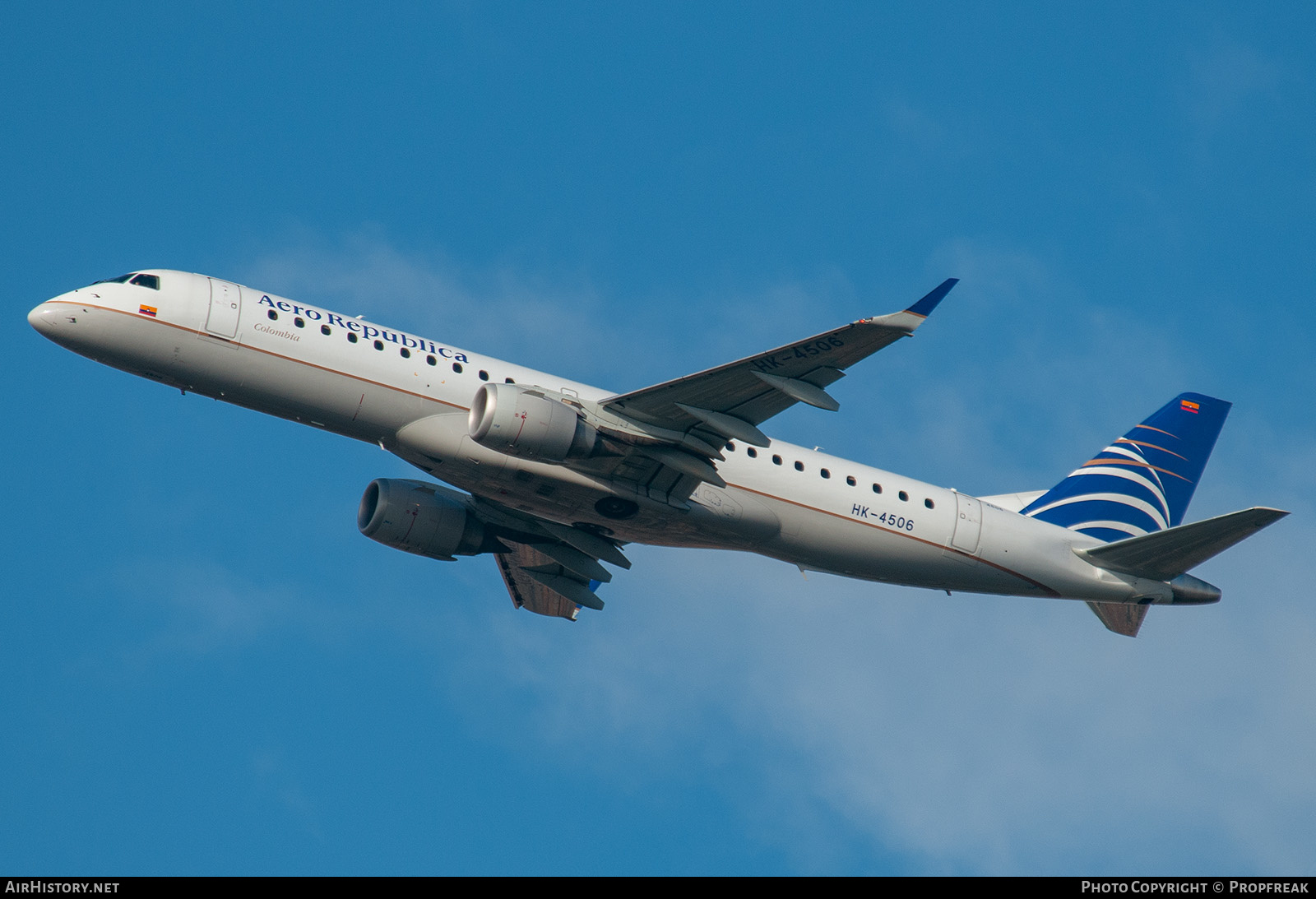 Aircraft Photo of HK-4506 | Embraer 190AR (ERJ-190-100IGW) | Aero República | AirHistory.net #585965