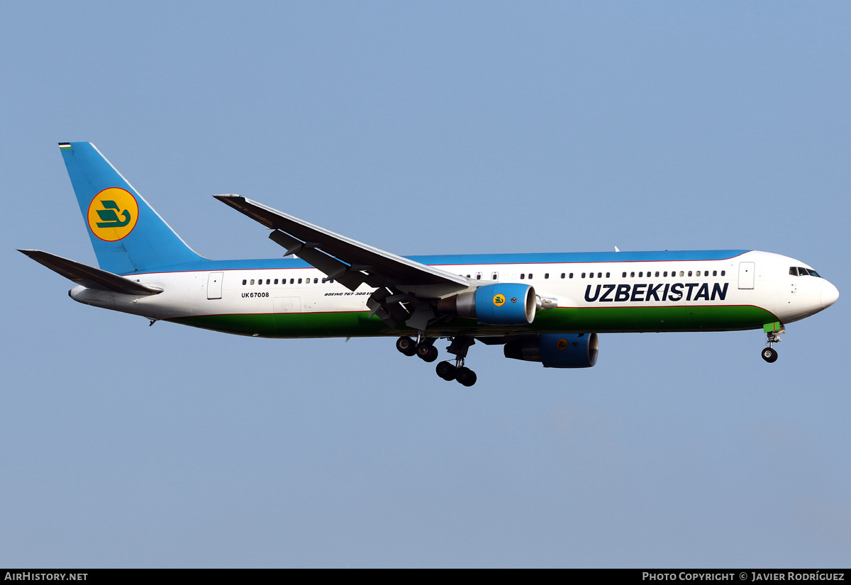 Aircraft Photo of UK67008 | Boeing 767-33P/ER | Uzbekistan Airways | AirHistory.net #585969
