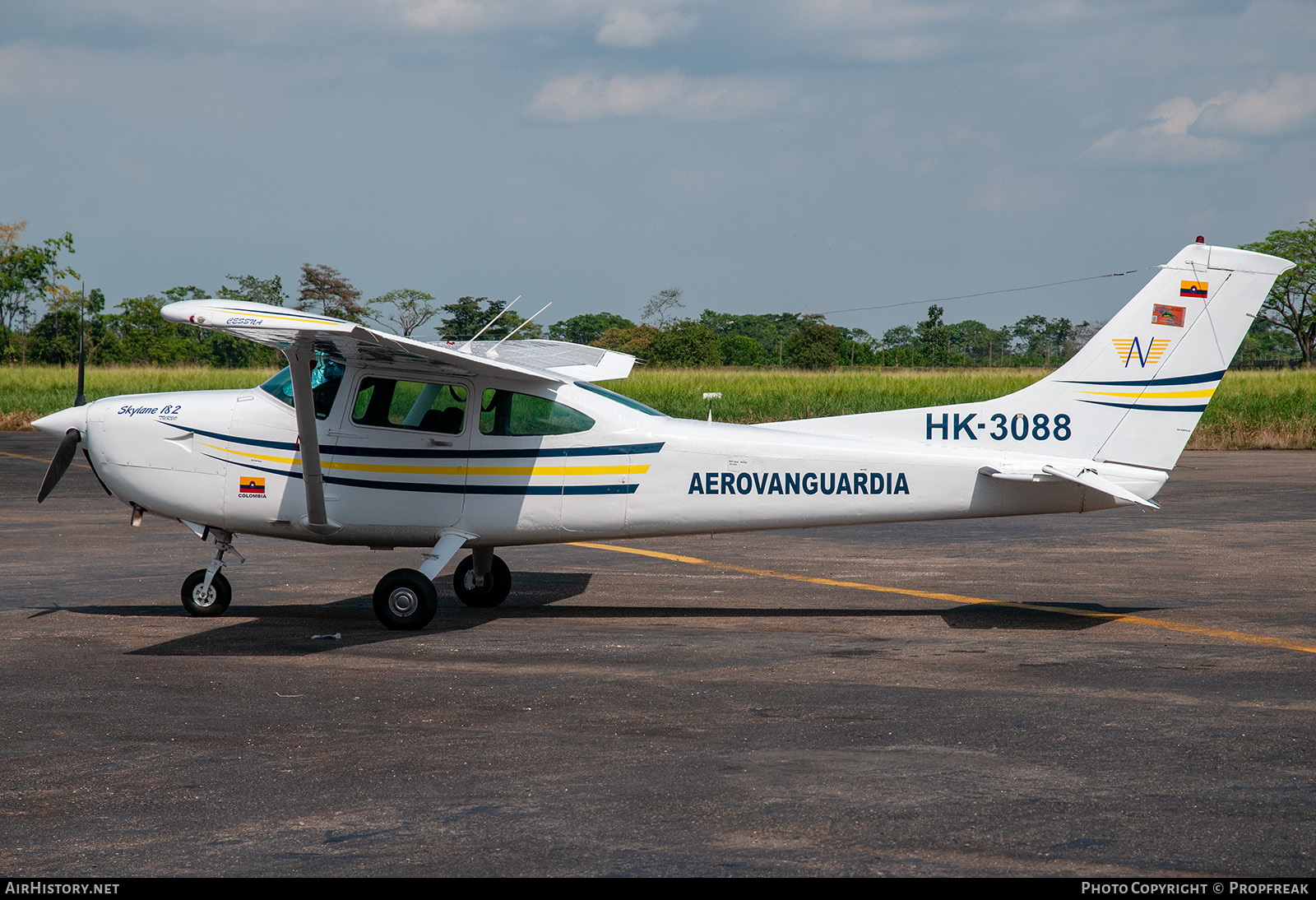 Aircraft Photo of HK-3088 | Cessna T182TC Turbo Skylane | Aerovanguardia | AirHistory.net #586087