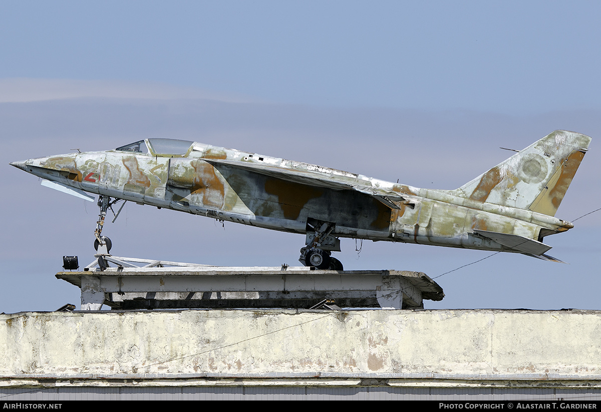 Aircraft Photo of 201 | Craiova IAR-93MB Vultur | Romania - Air Force | AirHistory.net #586107