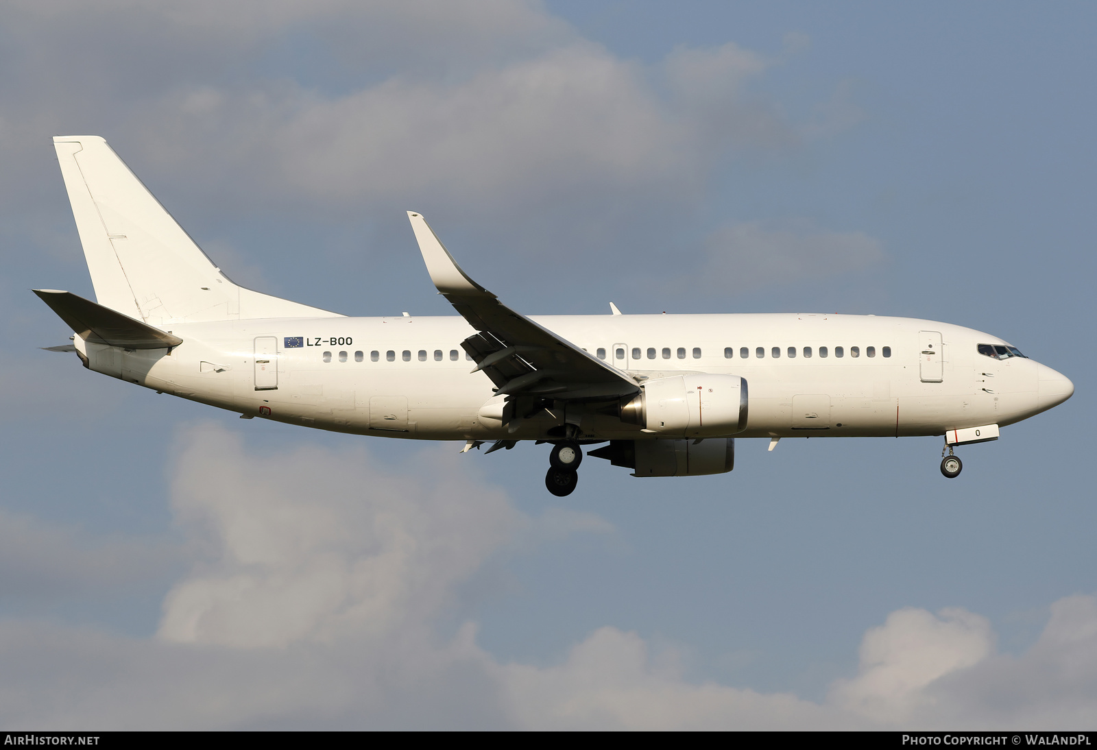 Aircraft Photo of LZ-BOO | Boeing 737-341 | AirHistory.net #586116