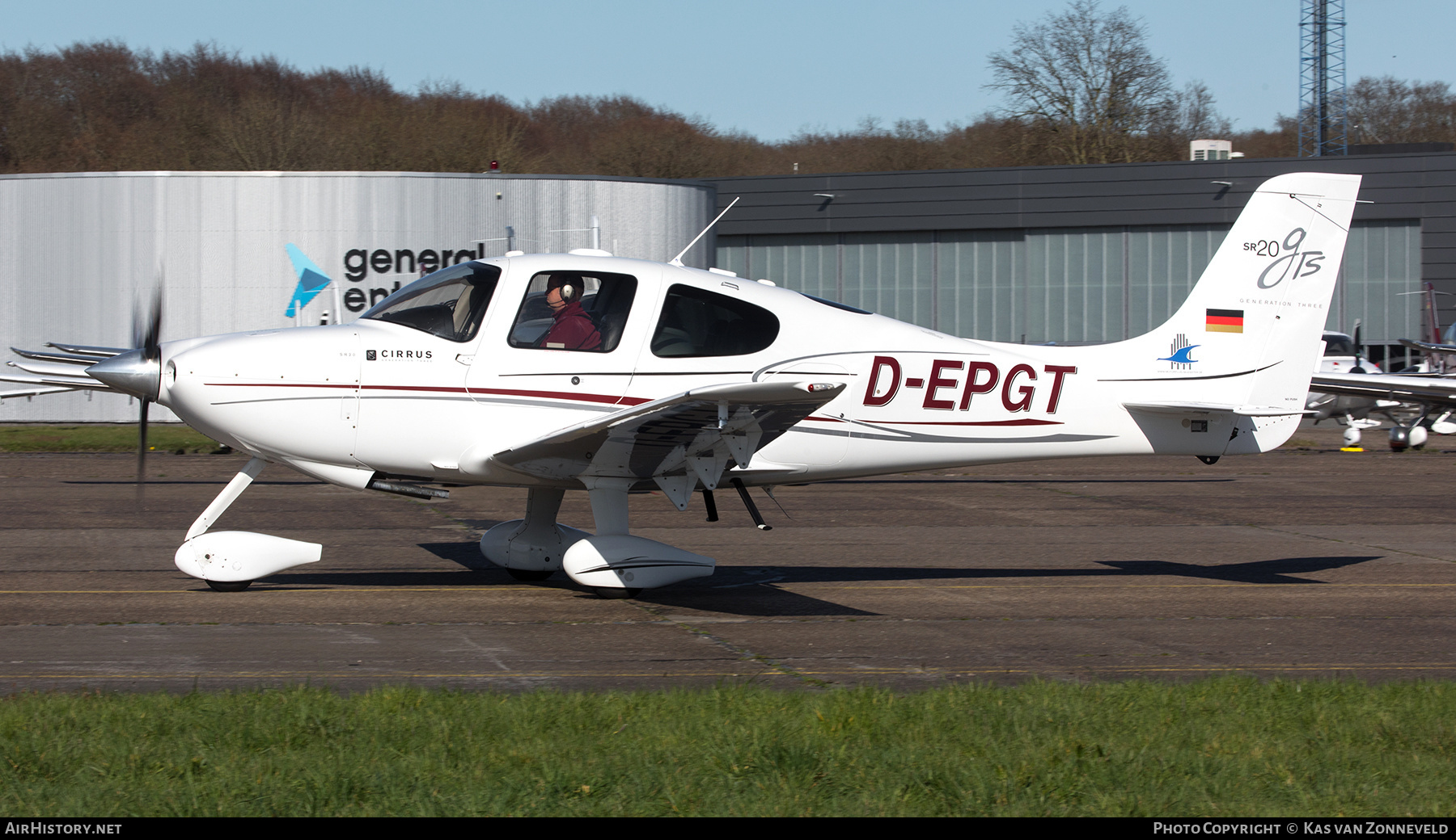 Aircraft Photo of D-EPGT | Cirrus SR-20 G3-GTS | Motorflug Münster | AirHistory.net #586128