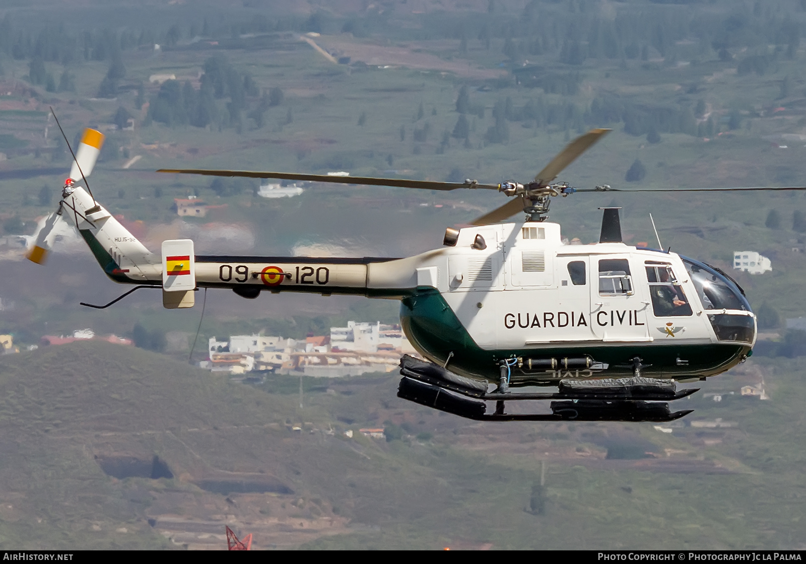 Aircraft Photo of HU.15-92 | MBB BO-105CBS-4 | Spain - Guardia Civil | AirHistory.net #586326