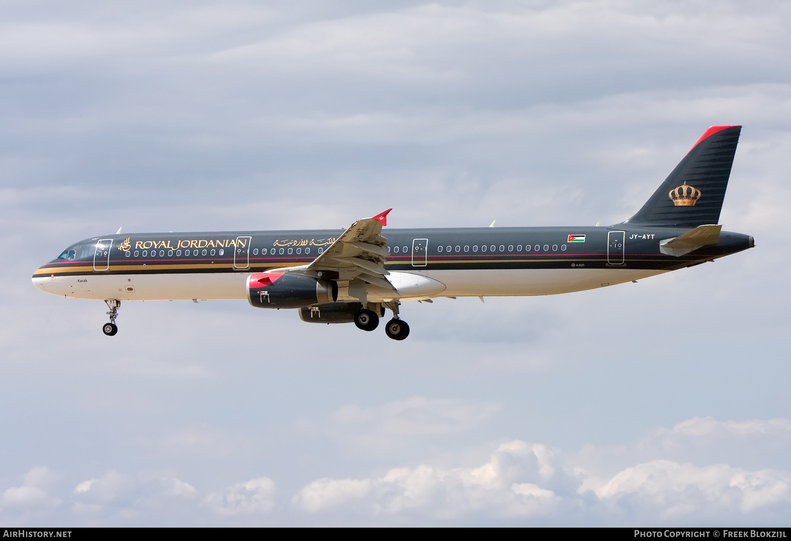 Aircraft Photo of JY-AYT | Airbus A321-231 | Royal Jordanian Airlines | AirHistory.net #586334