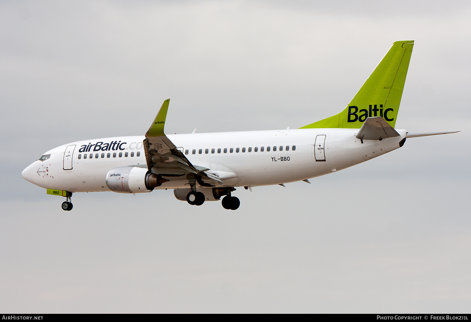 Aircraft Photo of YL-BBO | Boeing 737-33V | AirBaltic | AirHistory.net #586398