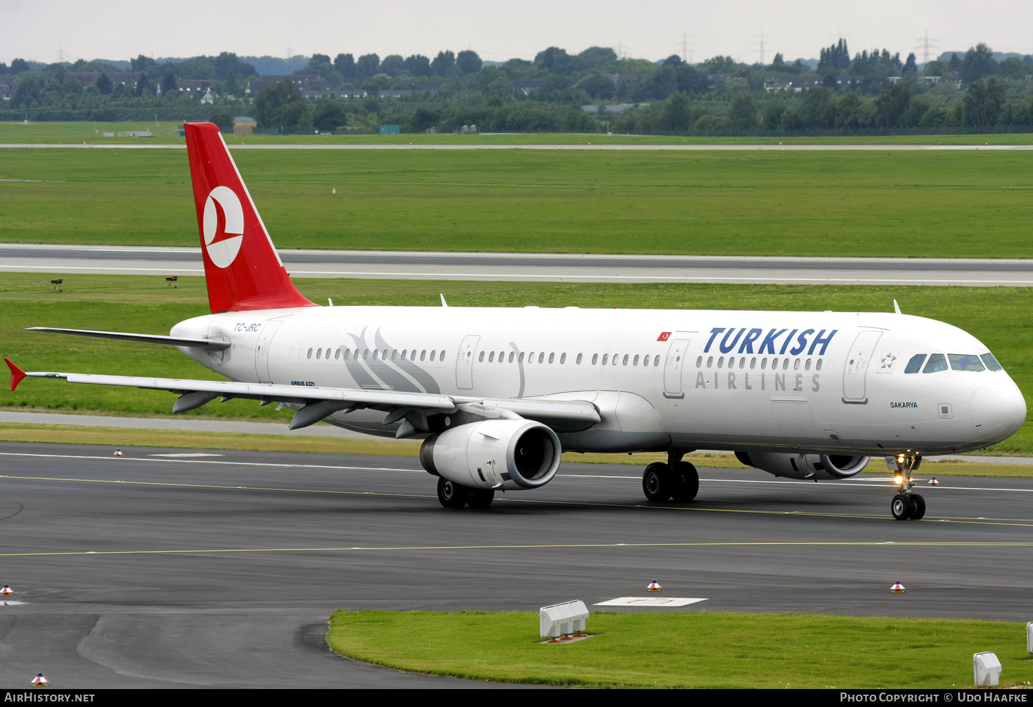 Aircraft Photo of TC-JRC | Airbus A321-231 | Turkish Airlines | AirHistory.net #586421