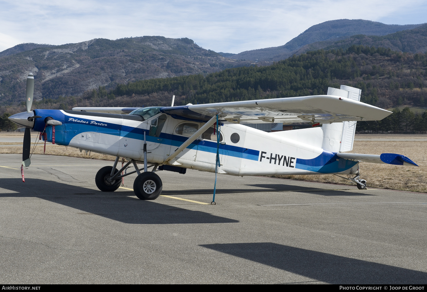 Aircraft Photo of F-HYNE | Pilatus PC-6/B2/34-H4 Turbo Porter | AirHistory.net #586431