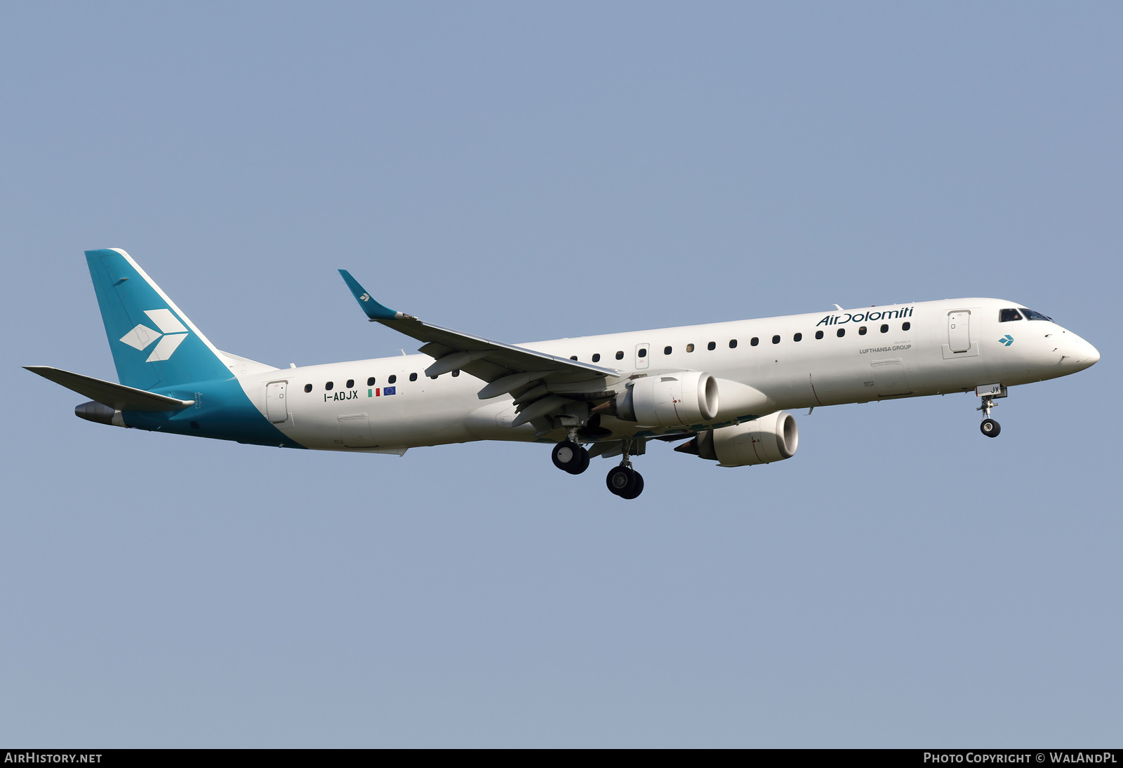 Aircraft Photo of I-ADJX | Embraer 195LR (ERJ-190-200LR) | Air Dolomiti | AirHistory.net #586470