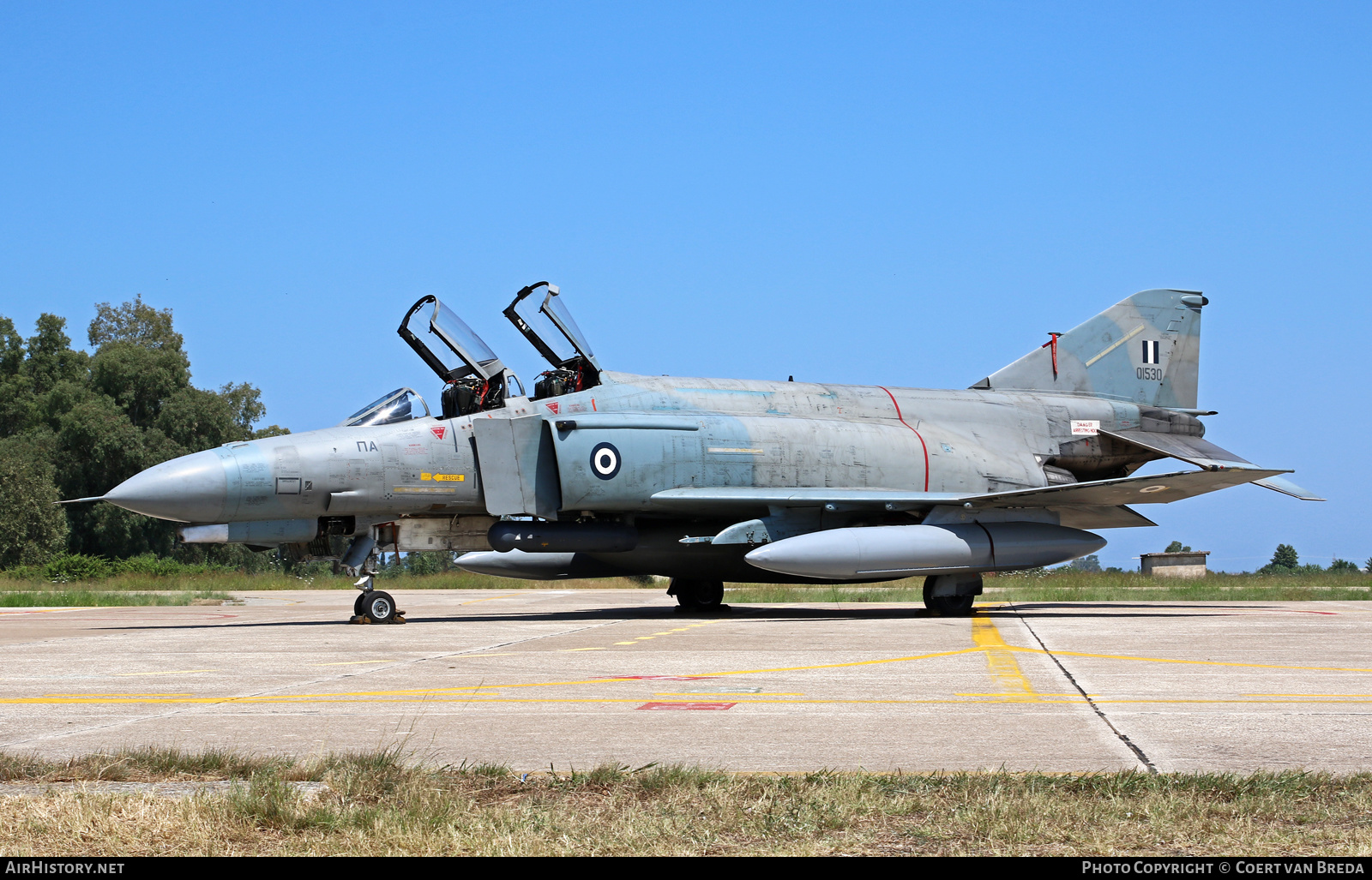 Aircraft Photo of 01530 | McDonnell Douglas F-4E AUP Phantom II | Greece - Air Force | AirHistory.net #586493