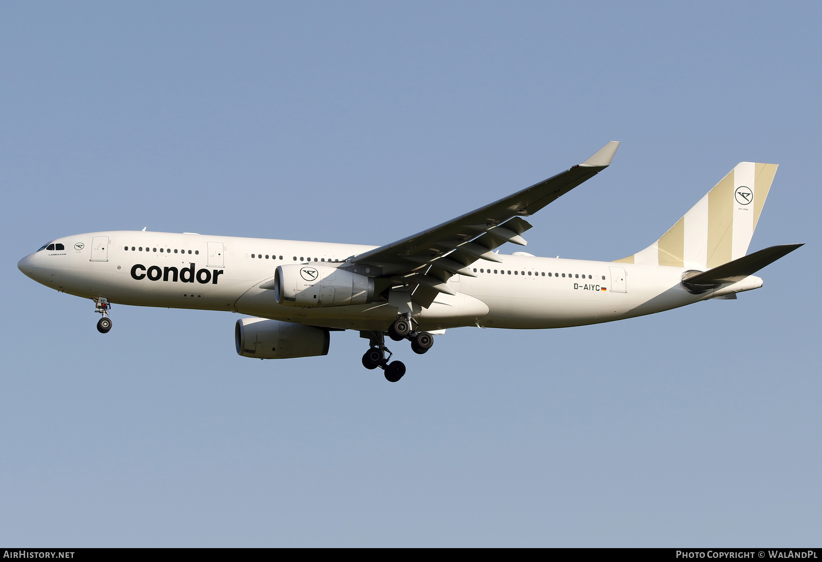 Aircraft Photo of D-AIYC | Airbus A330-243 | Condor Flugdienst | AirHistory.net #586532