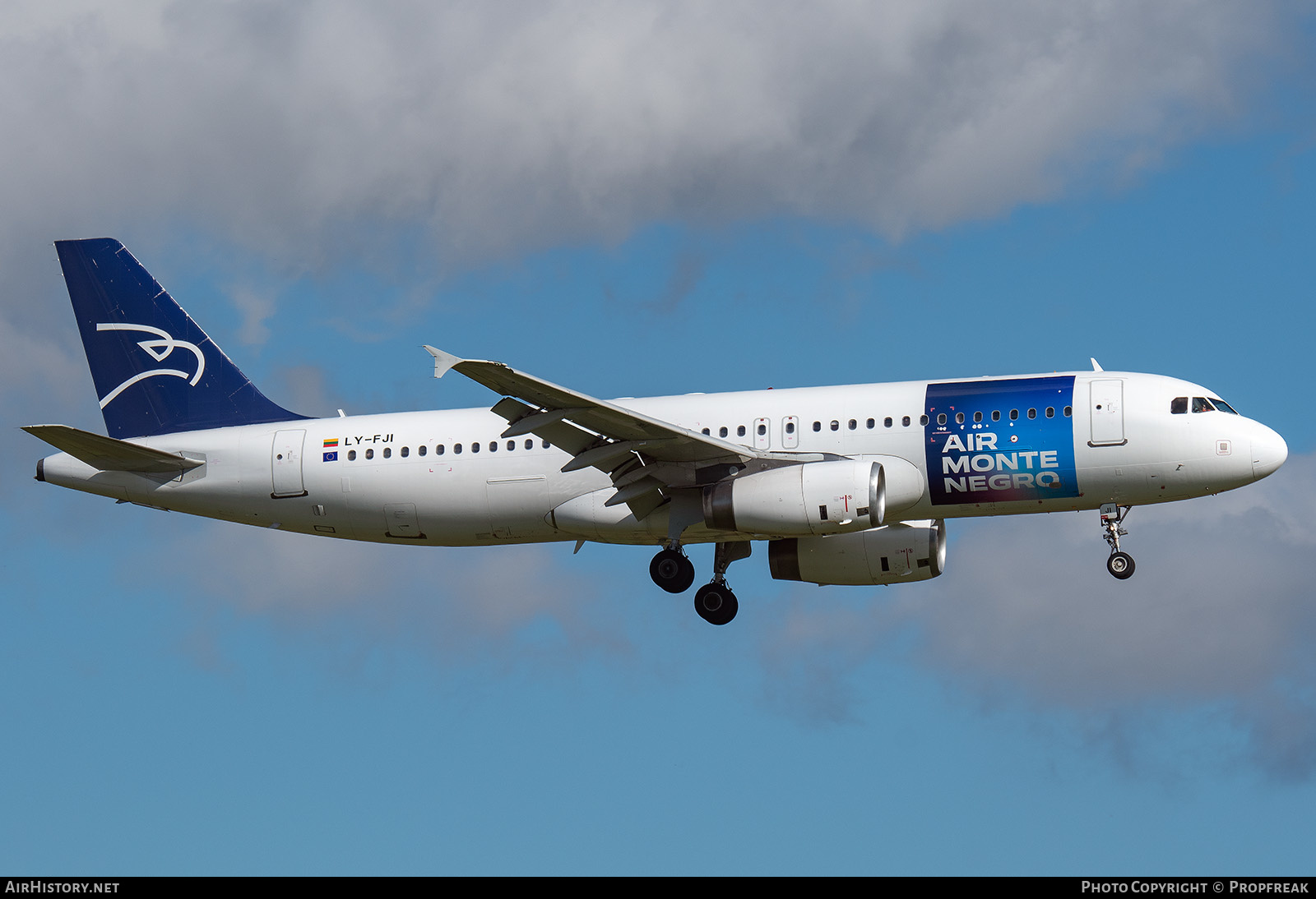 Aircraft Photo of LY-FJI | Airbus A320-232 | Air Montenegro | AirHistory.net #586555