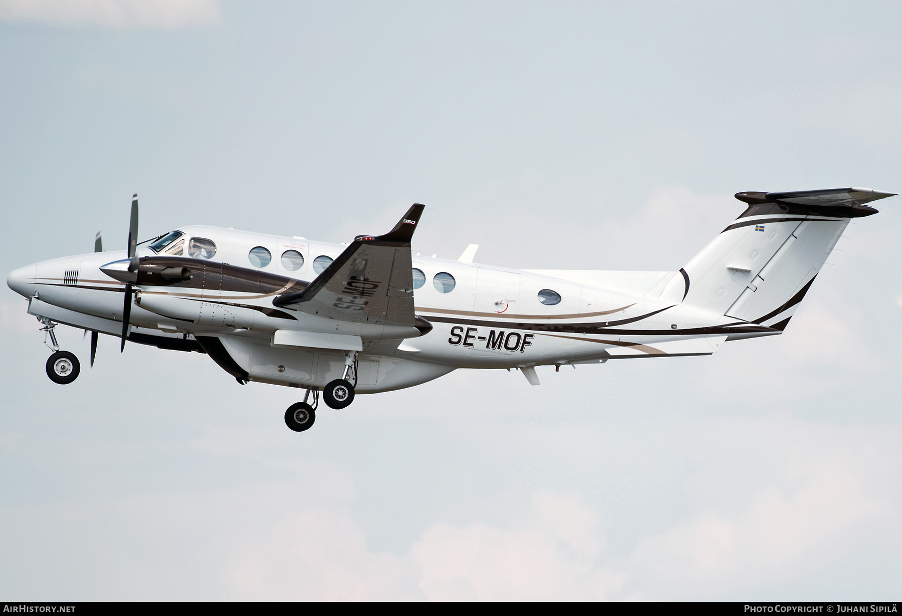 Aircraft Photo of SE-MOF | Hawker Beechcraft 350i King Air (B300) | AirHistory.net #586596