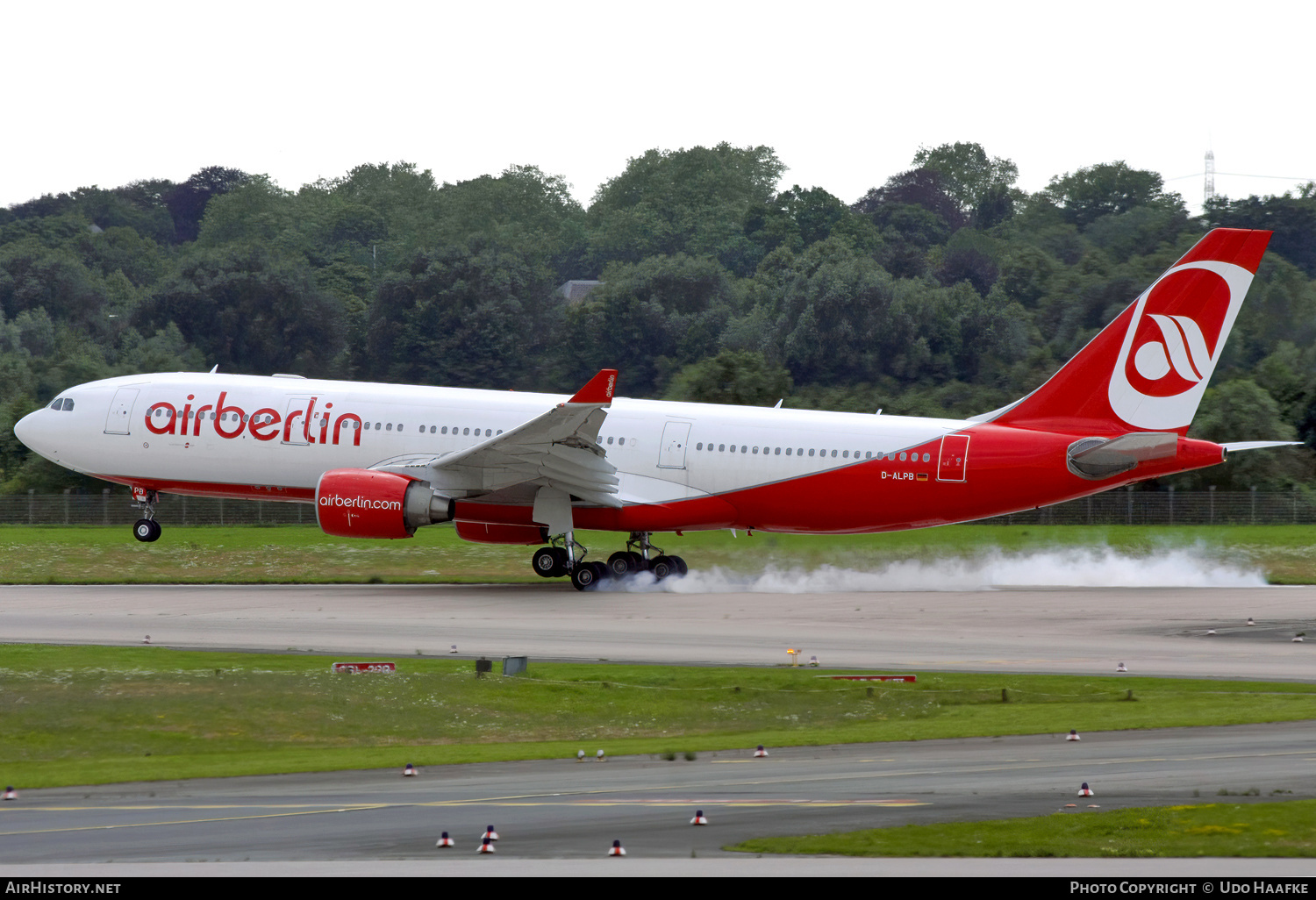 Aircraft Photo of D-ALPB | Airbus A330-223 | Air Berlin | AirHistory.net #586612