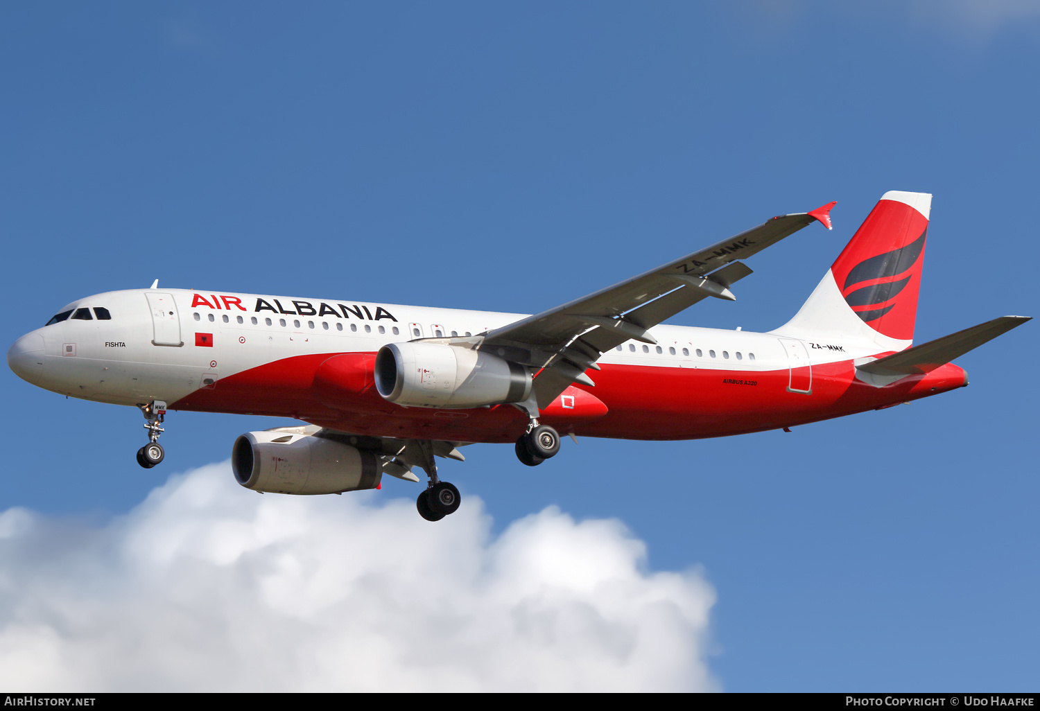 Aircraft Photo of ZA-MMK | Airbus A320-232 | Air Albania | AirHistory.net #586708