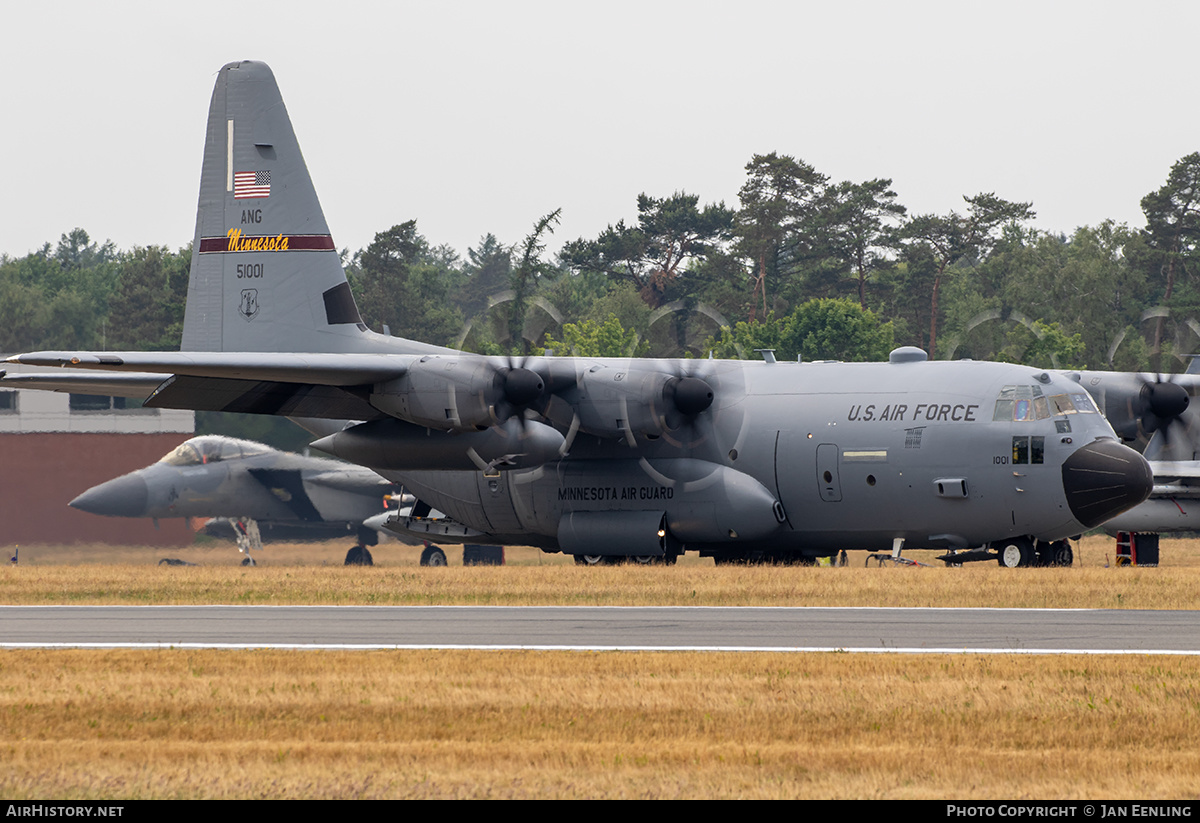 Aircraft Photo of 95-1001 / 51001 | Lockheed C-130H Hercules | USA - Air Force | AirHistory.net #586810
