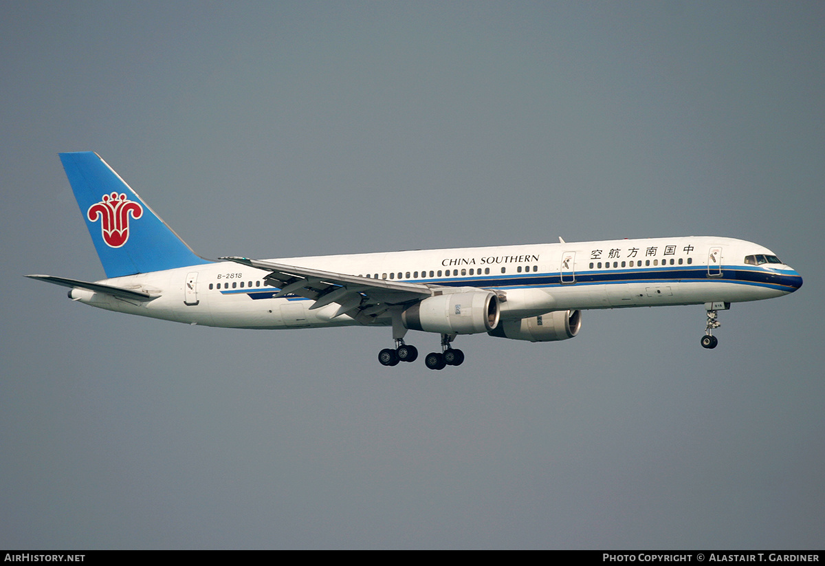 Aircraft Photo of B-2818 | Boeing 757-21B | China Southern Airlines | AirHistory.net #586830