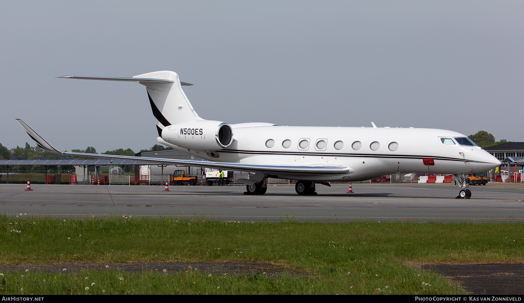 Aircraft Photo of N500ES | Gulfstream Aerospace G650ER (G-VI) | AirHistory.net #586845