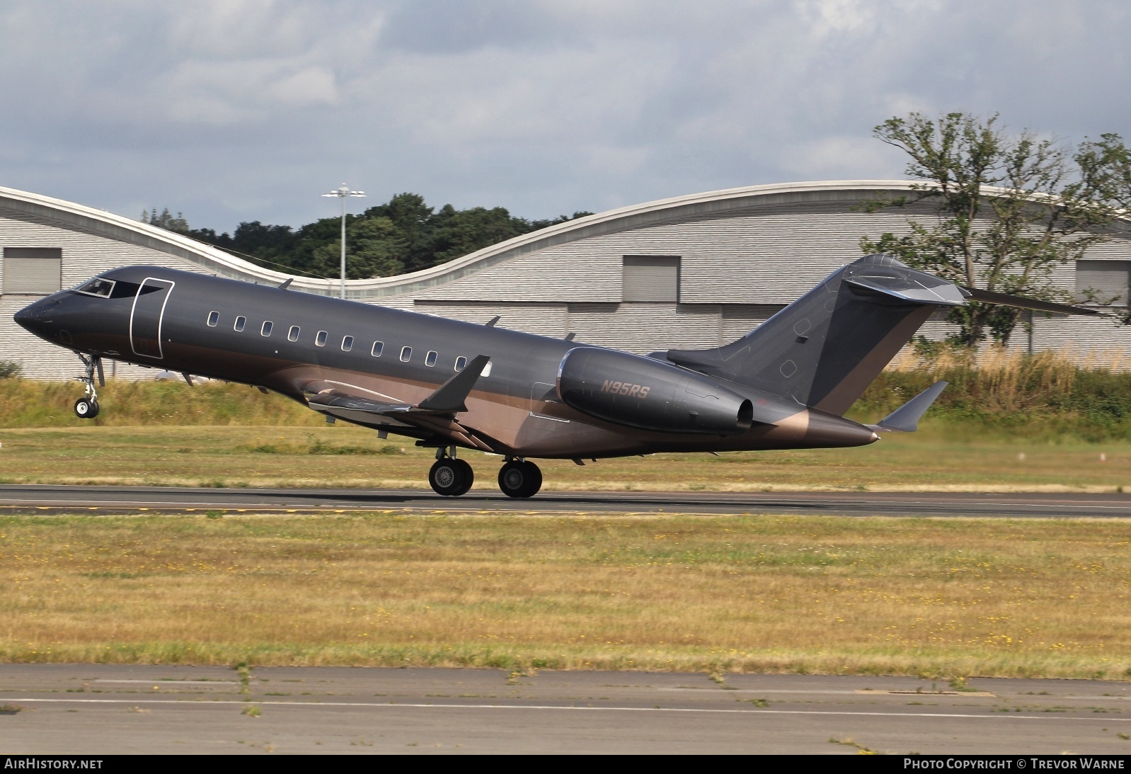 Aircraft Photo of N95RS | Bombardier Global 5000 (BD-700-1A11) | AirHistory.net #586846