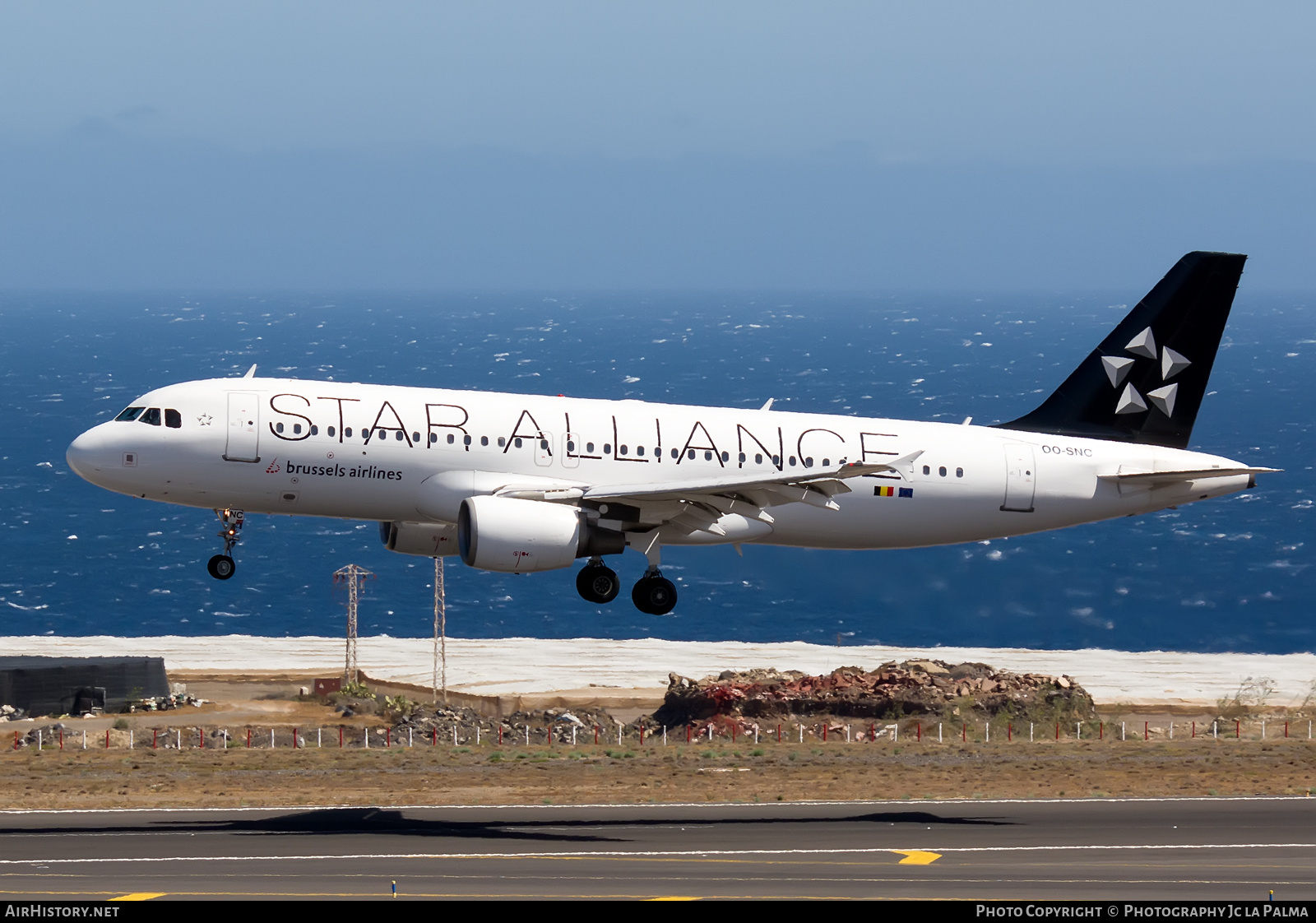 Aircraft Photo of OO-SNC | Airbus A320-214 | Brussels Airlines | AirHistory.net #586849